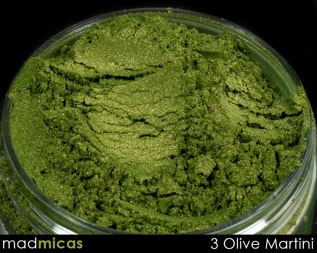 3 Olive Martini Mica