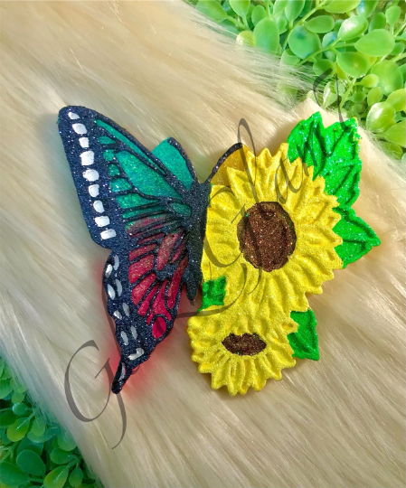 Butterfly with Flowers Freshie Silicone Mold