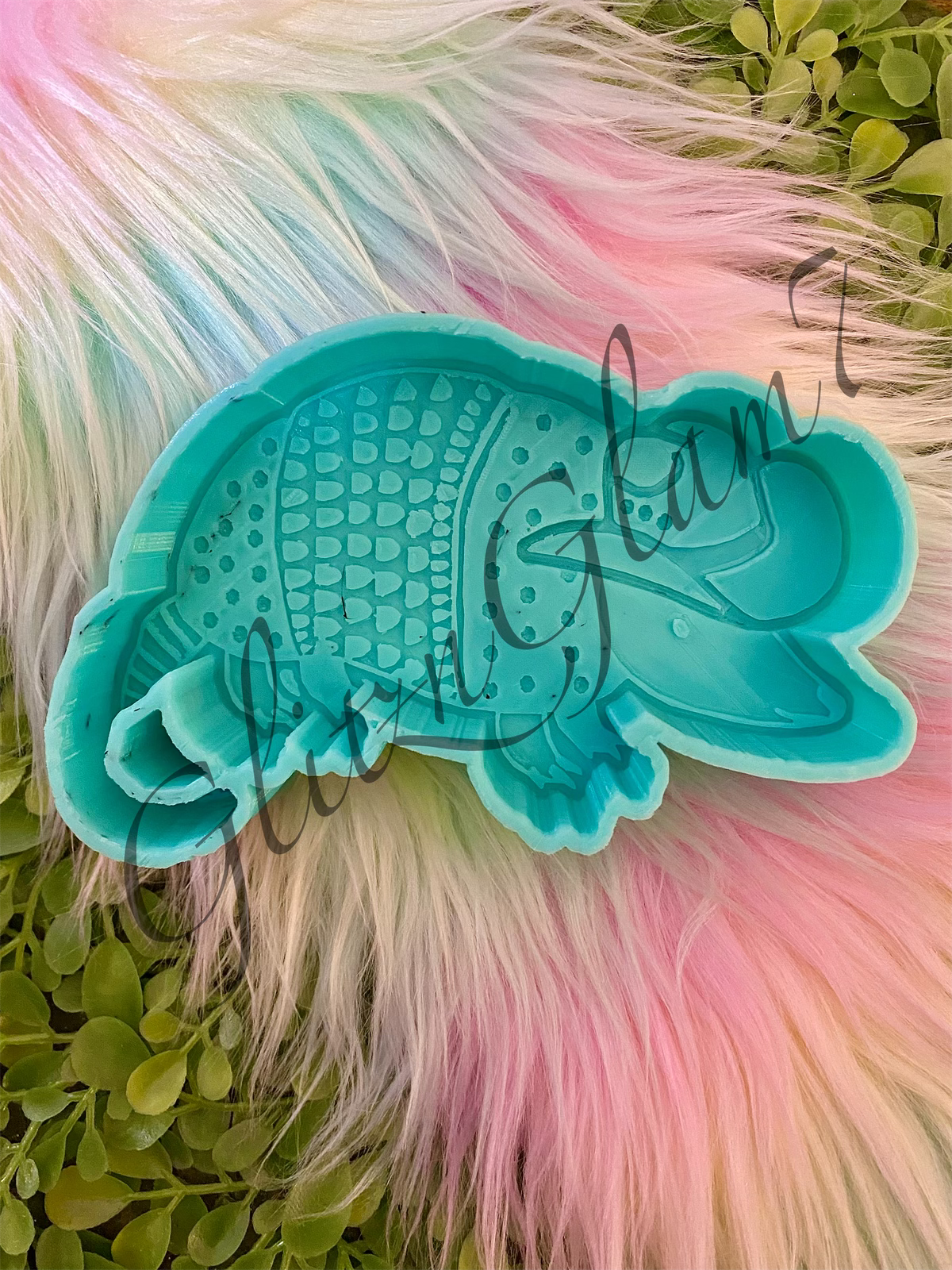 Armadillo w/ Cowboy Hat Silicone Mold