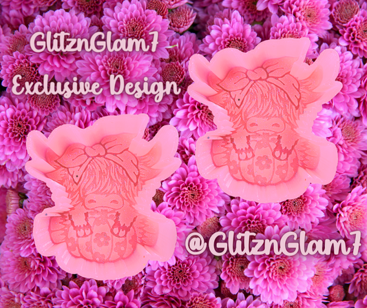 ** VENT CLIPS ** Highland Cow w/ Floral Pumpkin (WITH BOW) Silicone Mold