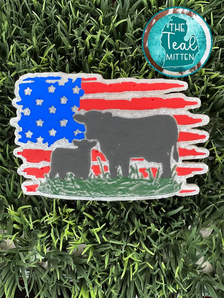 USA Flag w/ Cow/Calf Freshie Silicone Mold