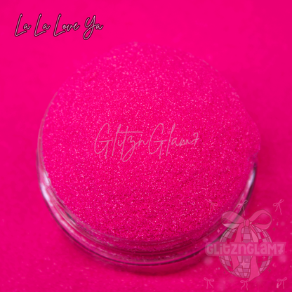 La La Love Ya-Glitter Dust 1/256"